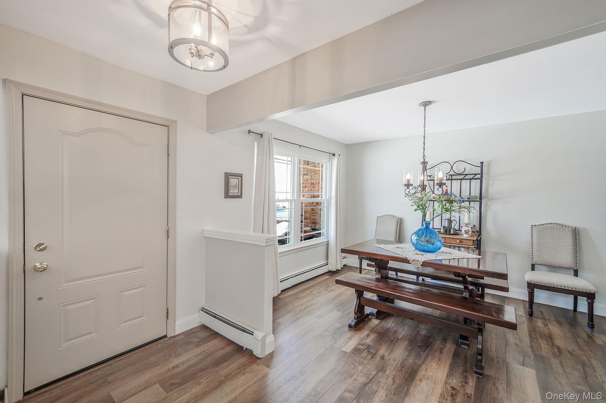 #8 photo, 68 Sequoia Way, Holbrook , NY 11741