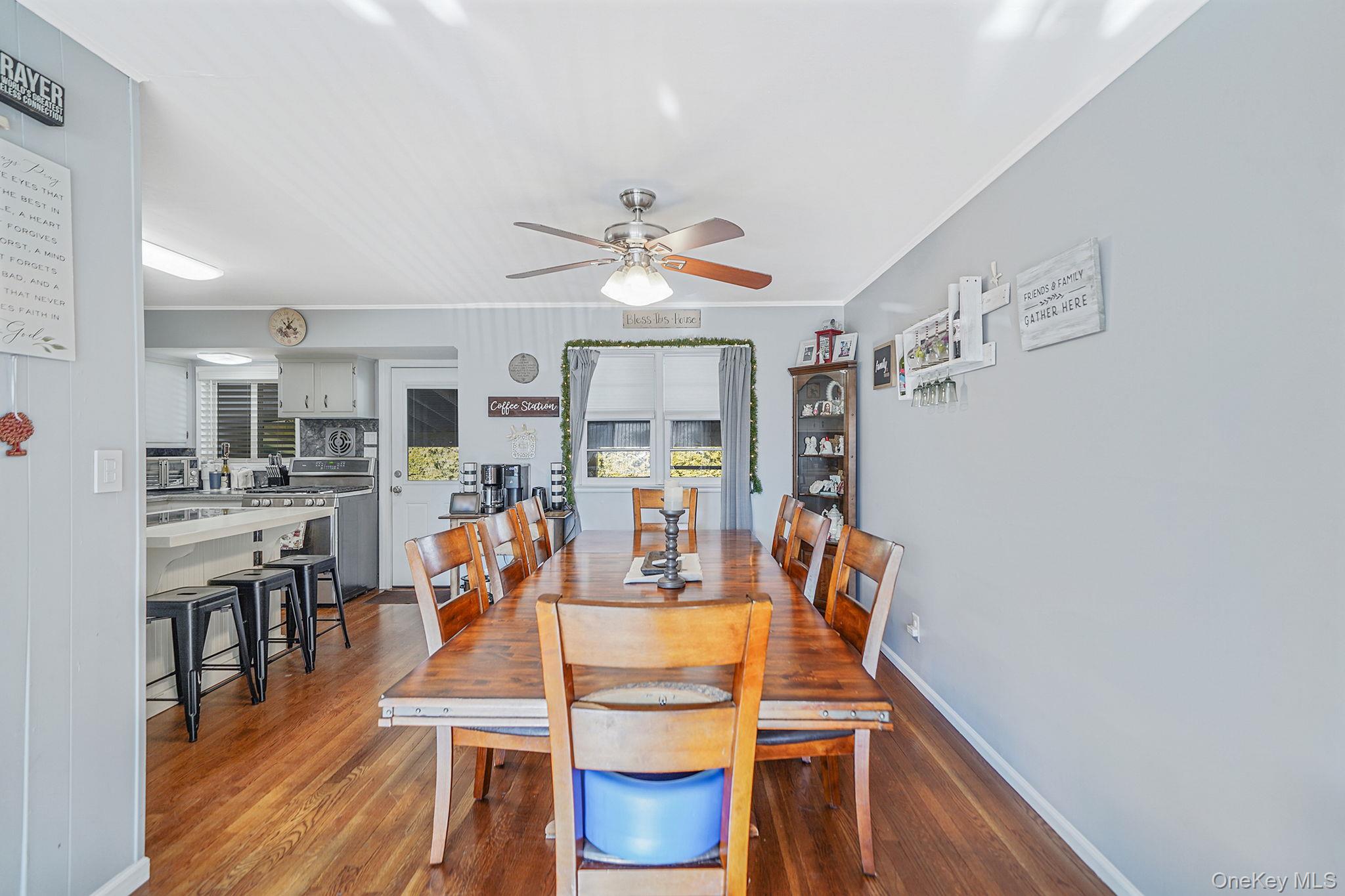 #10 photo, 7 Marlowe Place, Greenlawn , NY 11740