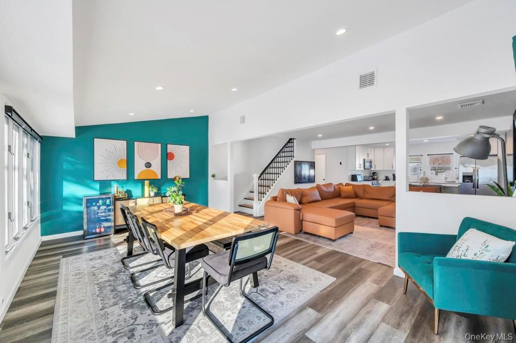 #11 photo, 10 Petal Lane, Hicksville , NY 11801