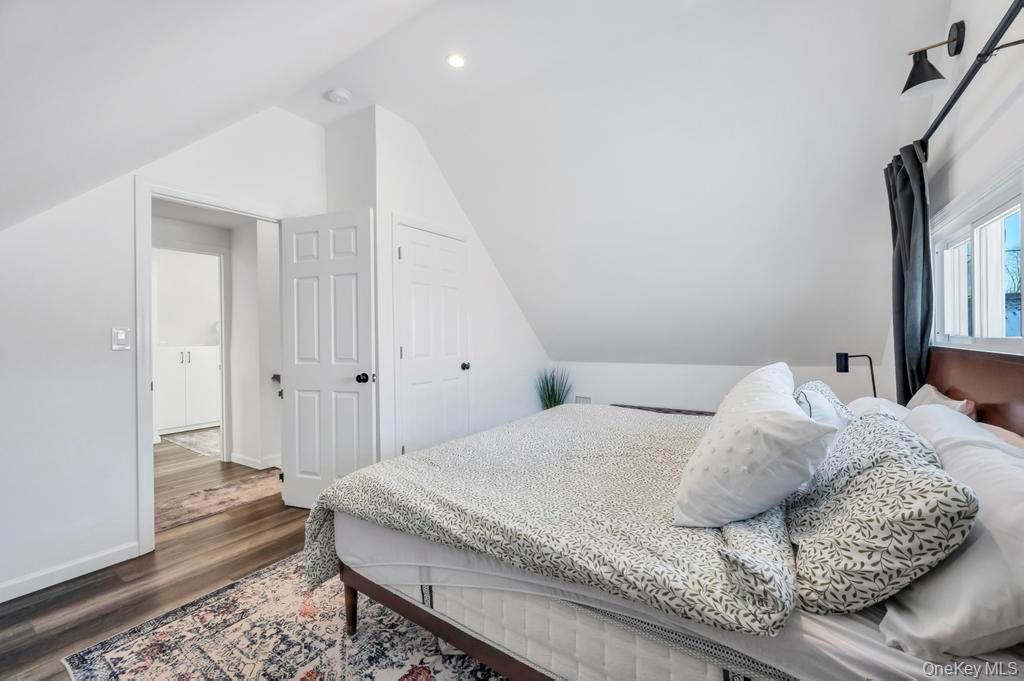 #14 photo, 10 Petal Lane, Hicksville , NY 11801