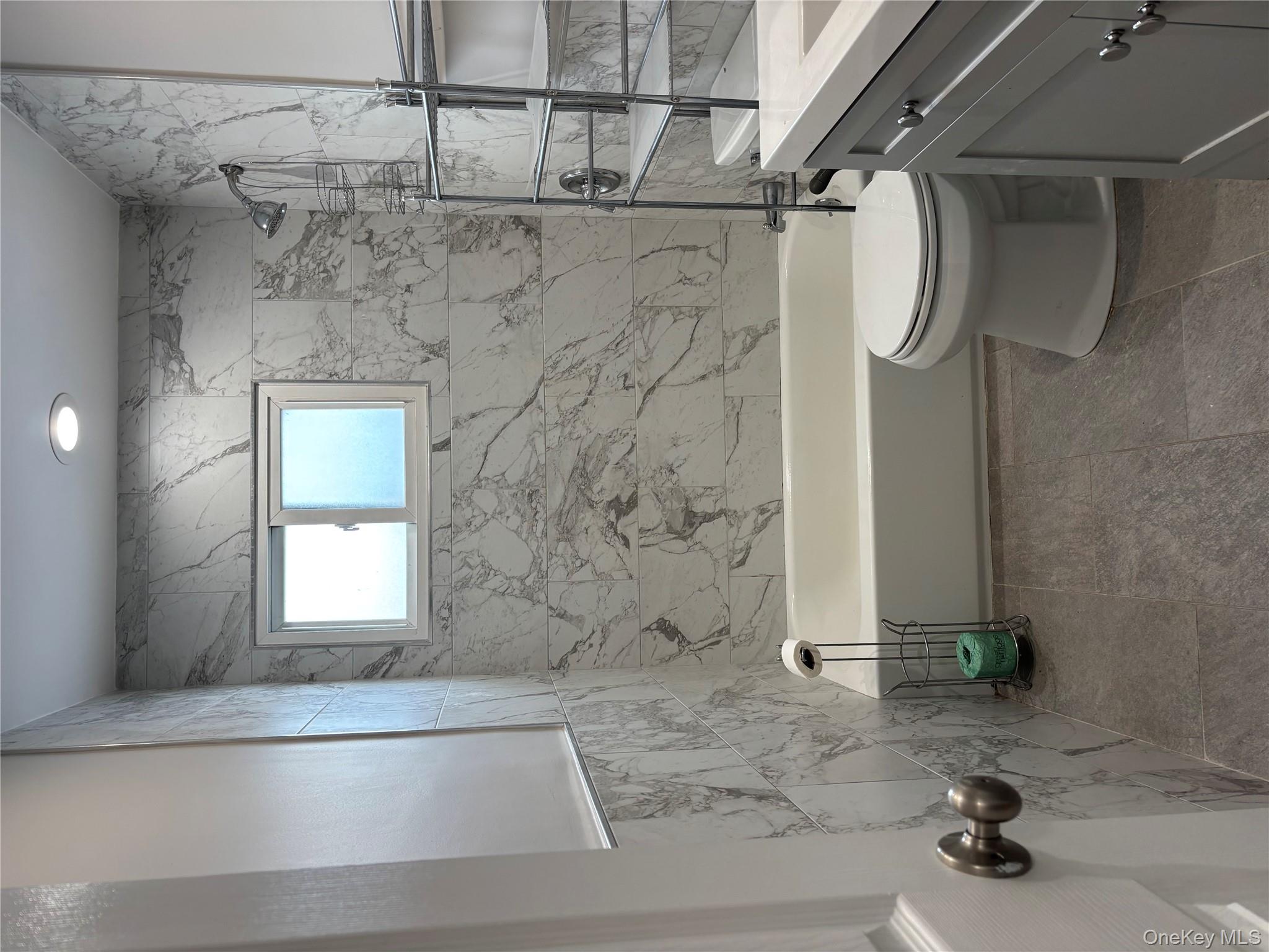 #6 photo, 3695 Jerusalem Avenue, Wantagh , NY 11735