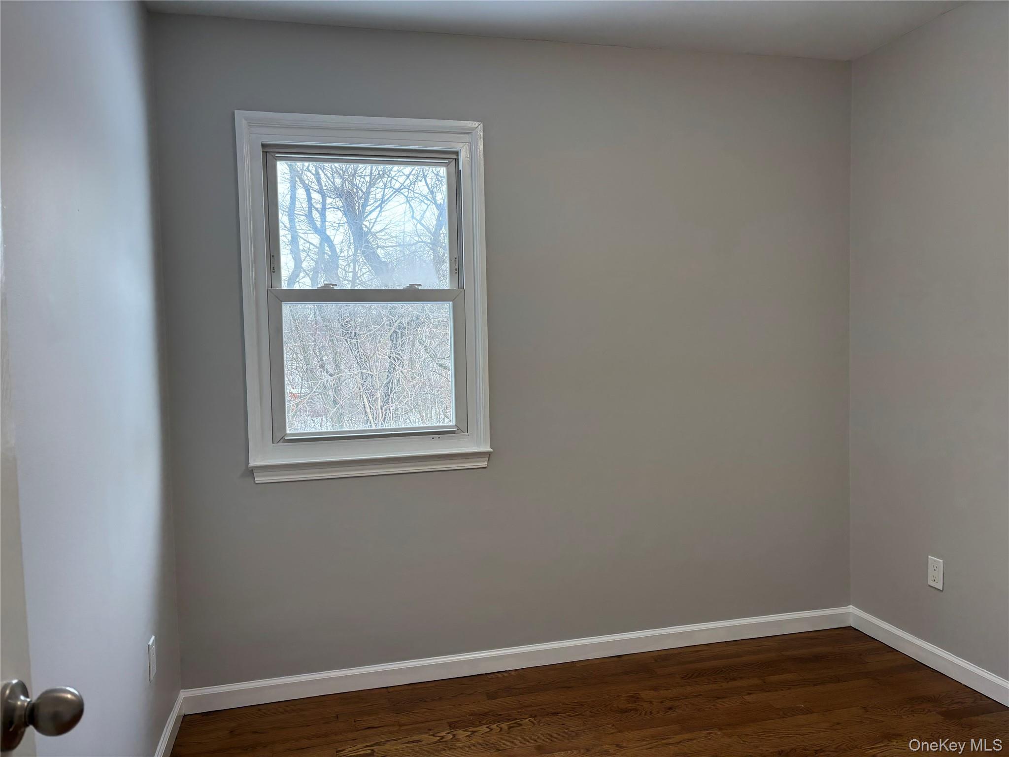 #7 photo, 3695 Jerusalem Avenue, Wantagh , NY 11735