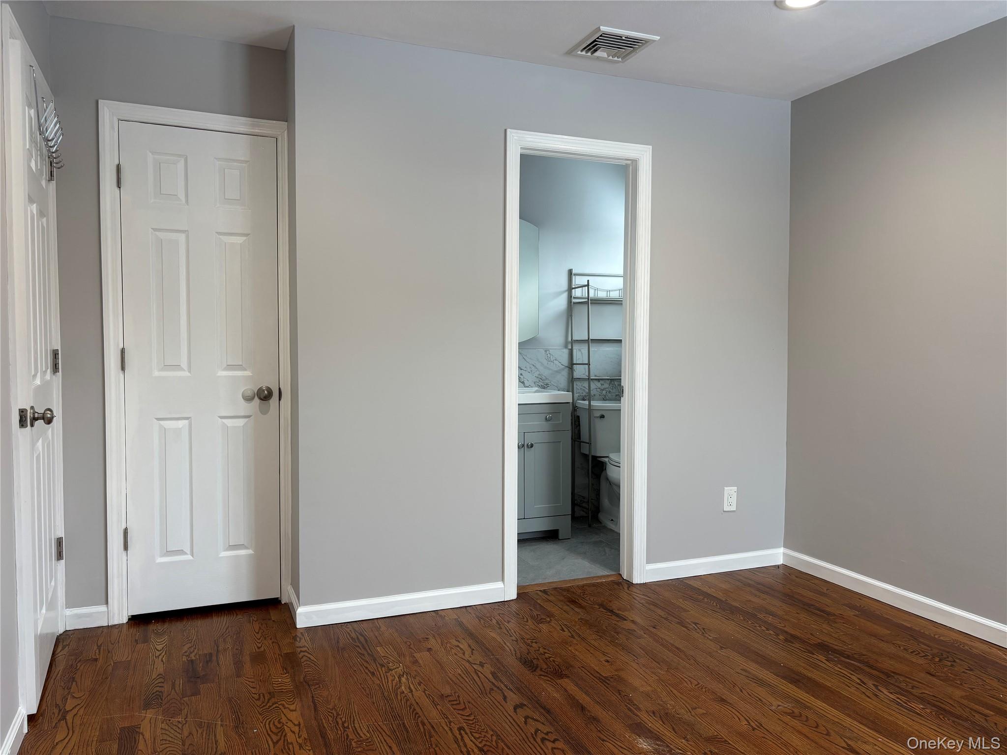 #9 photo, 3695 Jerusalem Avenue, Wantagh , NY 11735