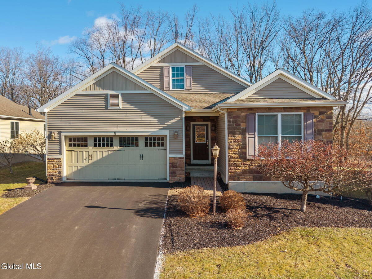 #1 photo, 23 Beacon Drive, Colonie , NY 12189