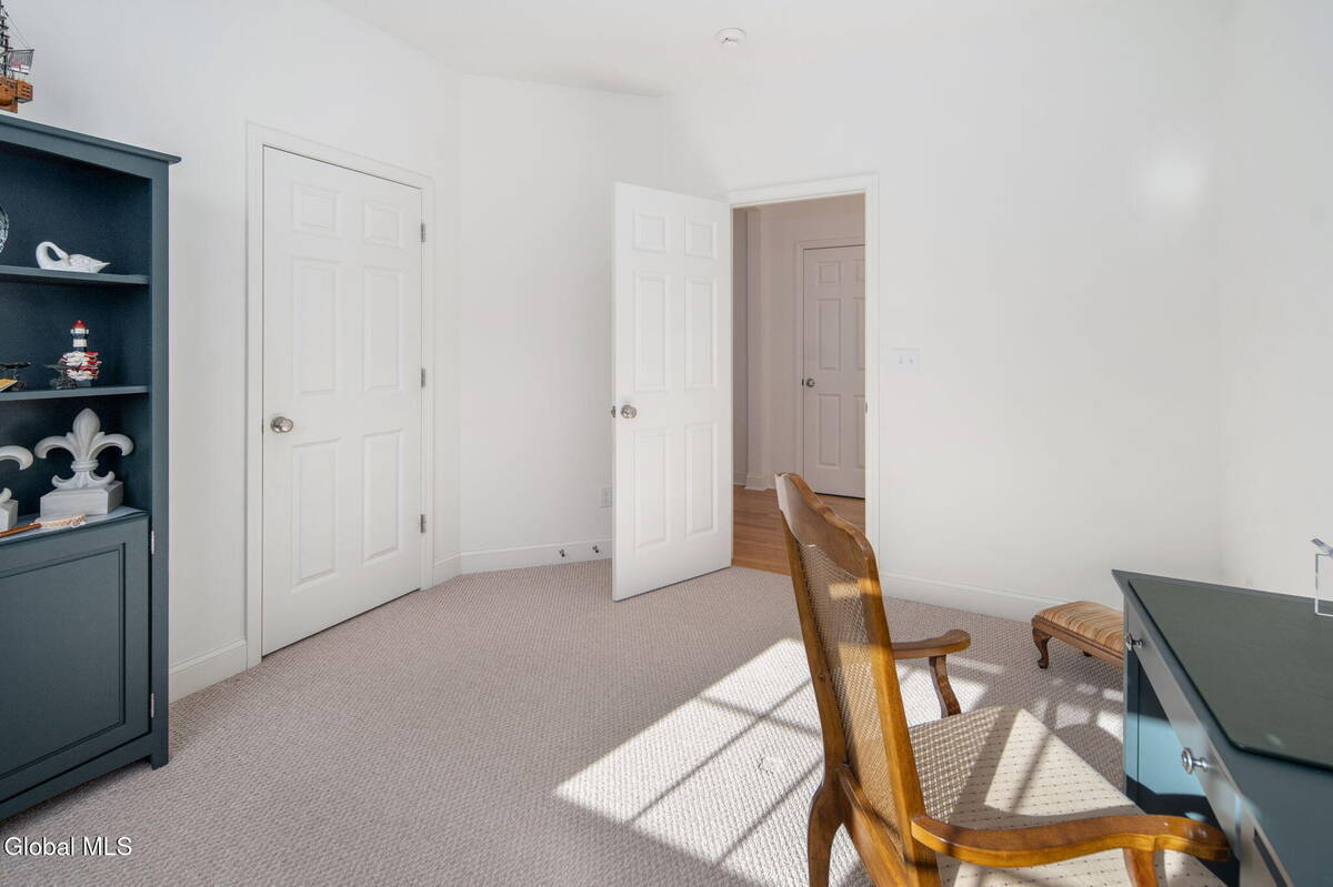 #15 photo, 23 Beacon Drive, Colonie , NY 12189