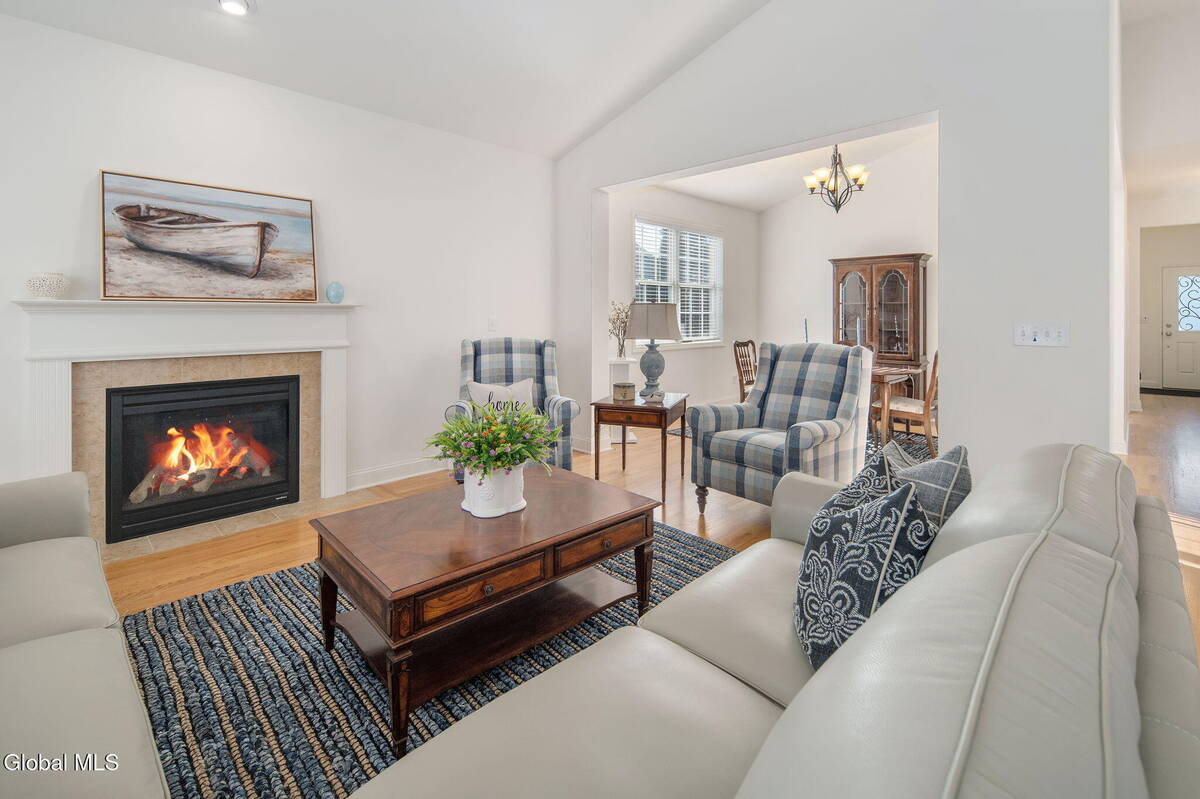 #20 photo, 23 Beacon Drive, Colonie , NY 12189