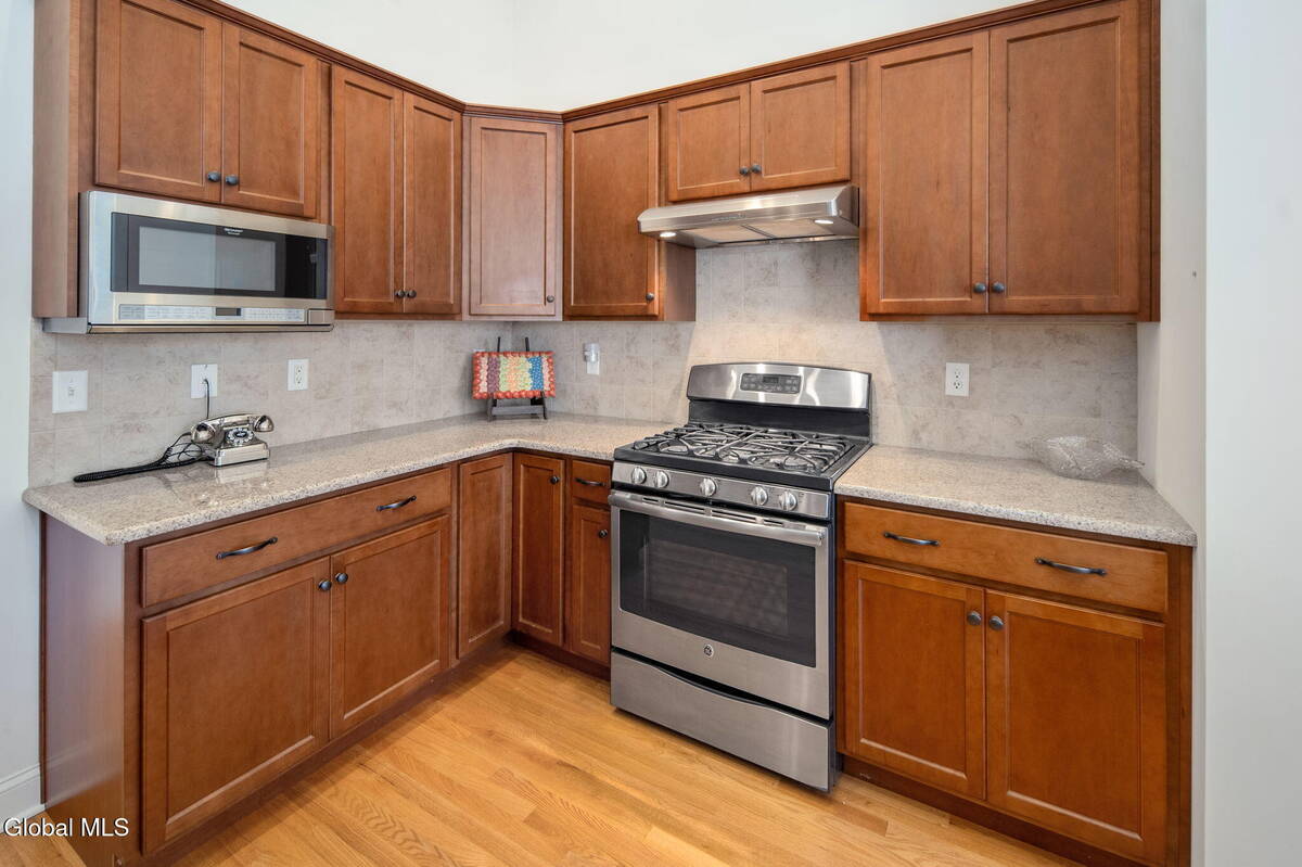 #29 photo, 23 Beacon Drive, Colonie , NY 12189