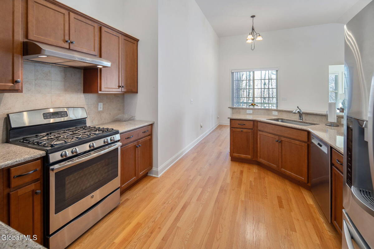 #30 photo, 23 Beacon Drive, Colonie , NY 12189