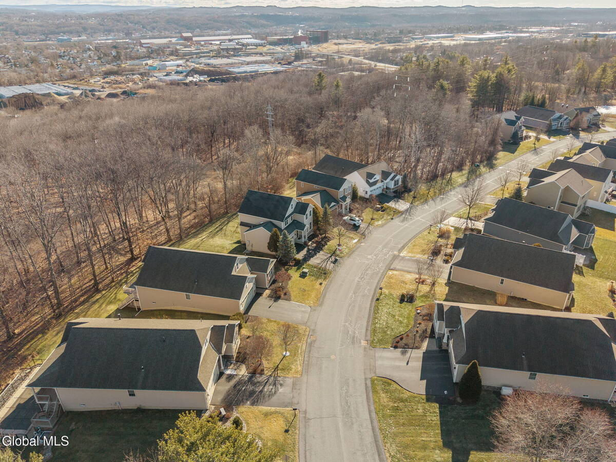 #50 photo, 23 Beacon Drive, Colonie , NY 12189