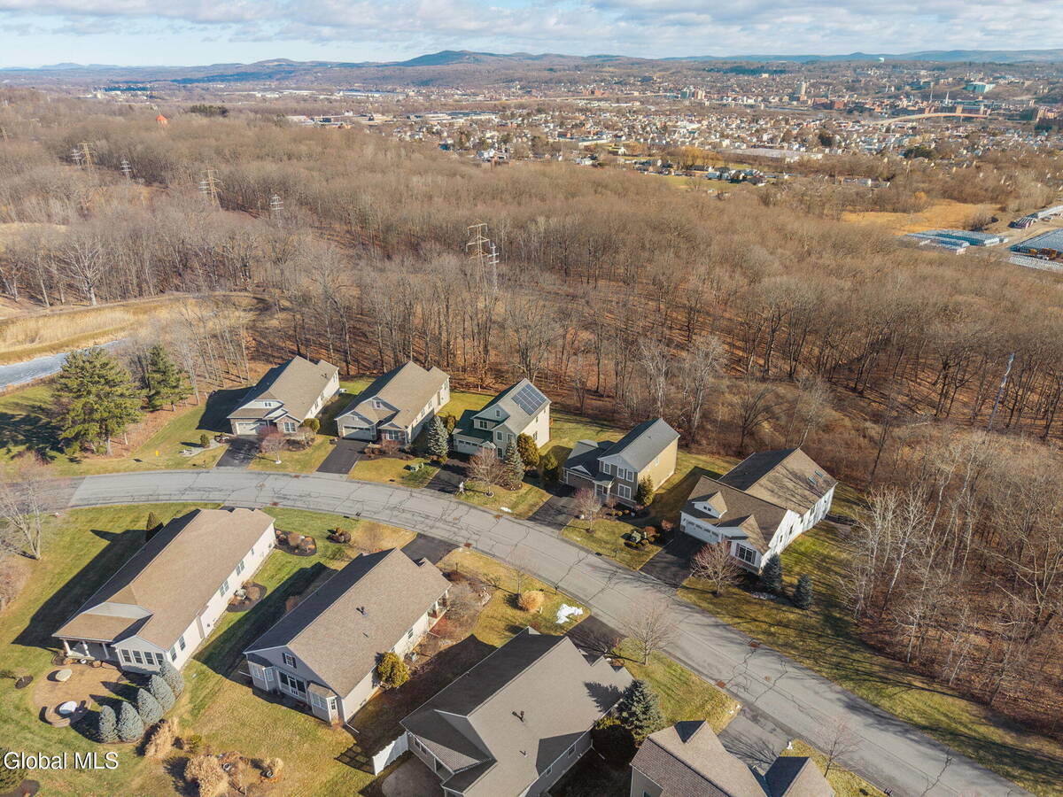 #52 photo, 23 Beacon Drive, Colonie , NY 12189