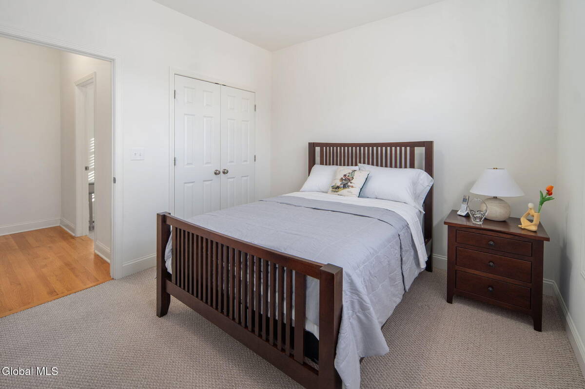 #9 photo, 23 Beacon Drive, Colonie , NY 12189