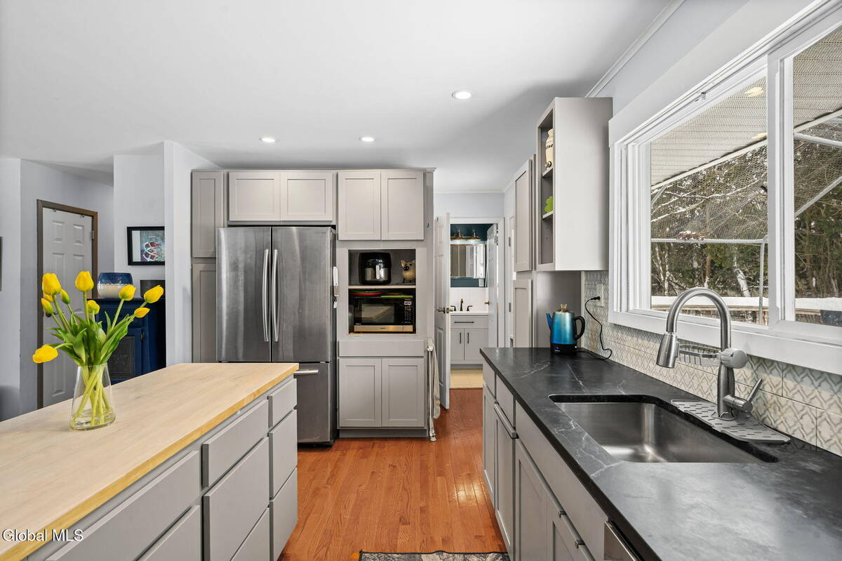 #3 photo, 1 Hathorn Boulevard, Saratoga Springs , NY 12866