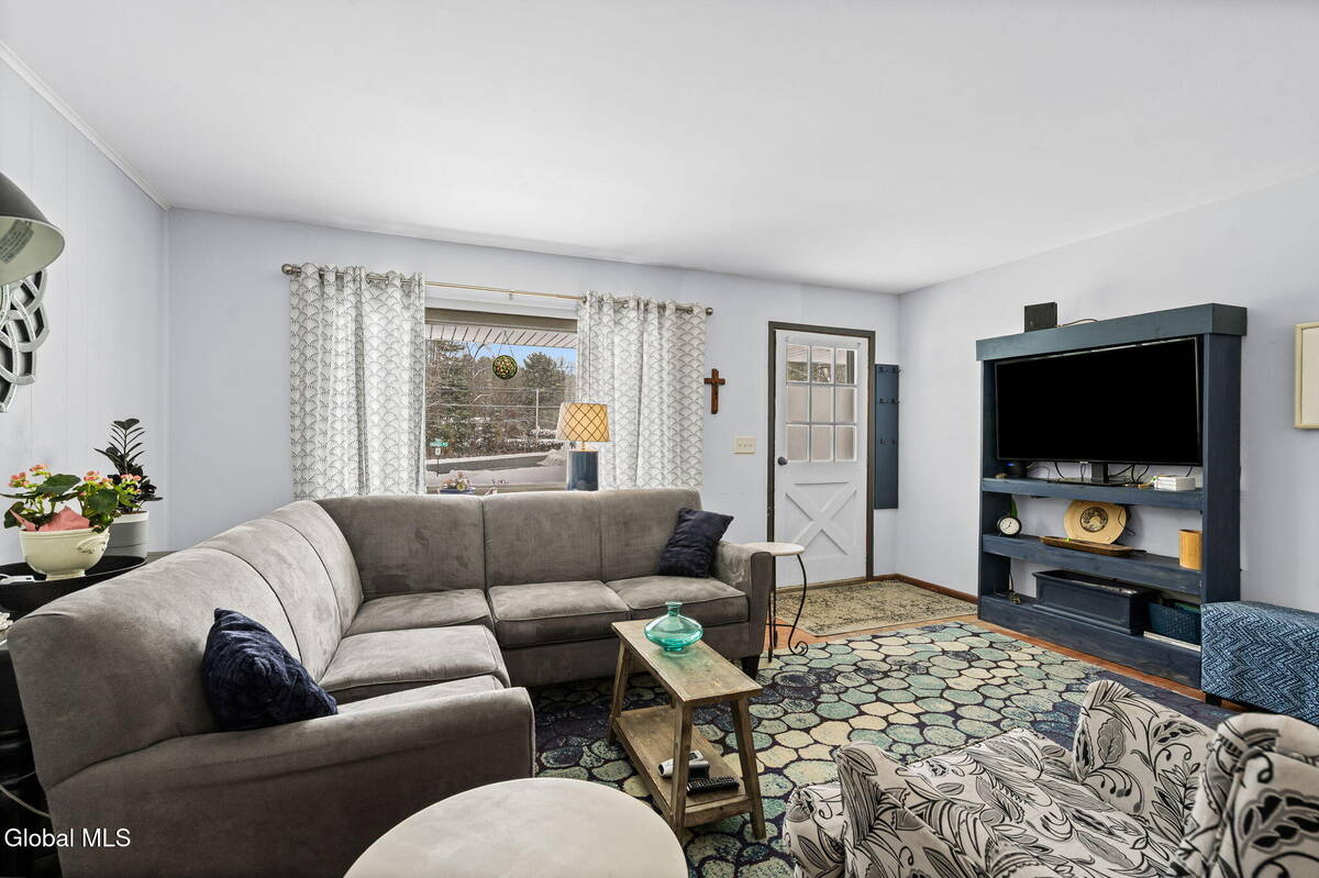 #7 photo, 1 Hathorn Boulevard, Saratoga Springs , NY 12866