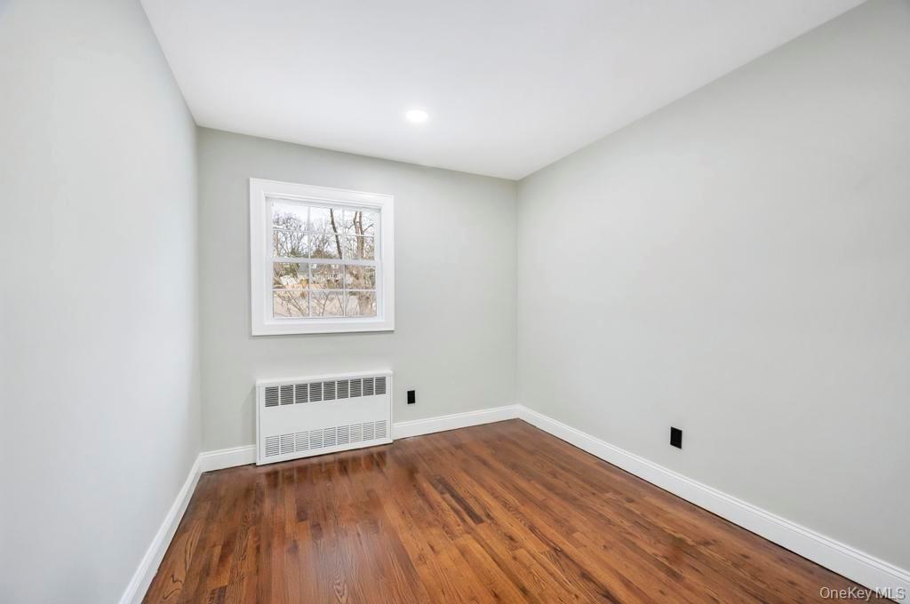 #17 photo, 46 Ellen Place, Kings Park , NY 11754