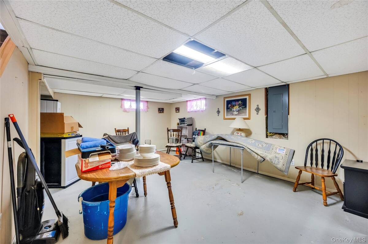 #16 photo, 15 Lehigh Avenue, Саффолк ‖ Centereach , NY 11720