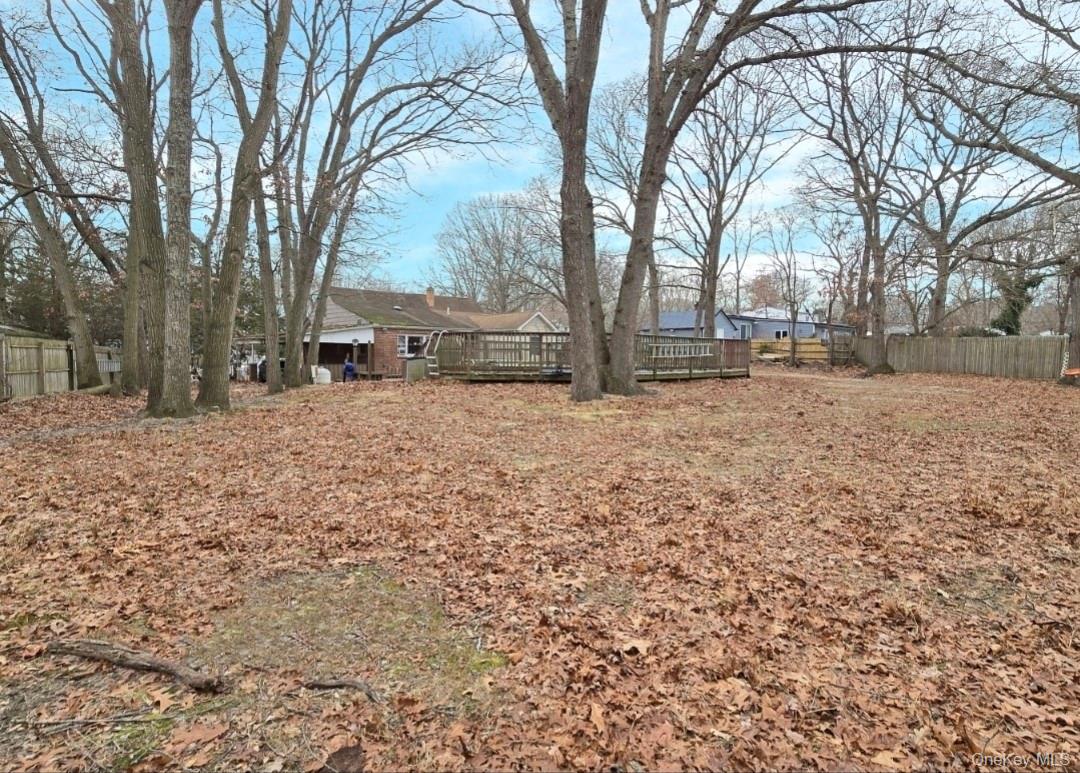 #21 photo, 27 Dillmont Drive, Smithtown , NY 11787