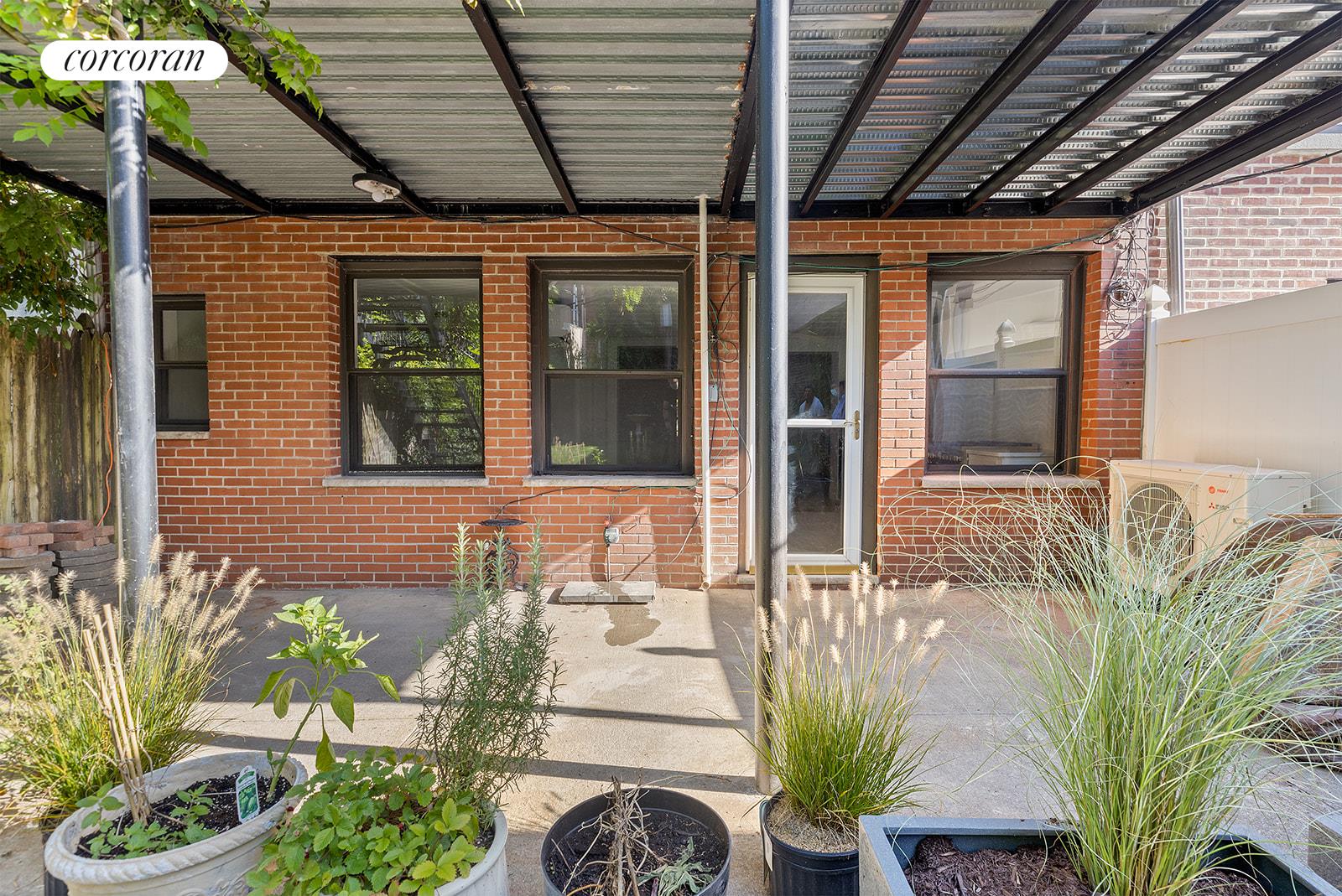 #21 photo, Brooklyn, Carroll Gardens , NY 11231