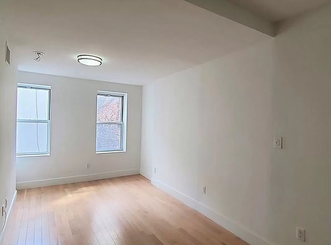 #6 photo, New York City, East Harlem , NY 10035