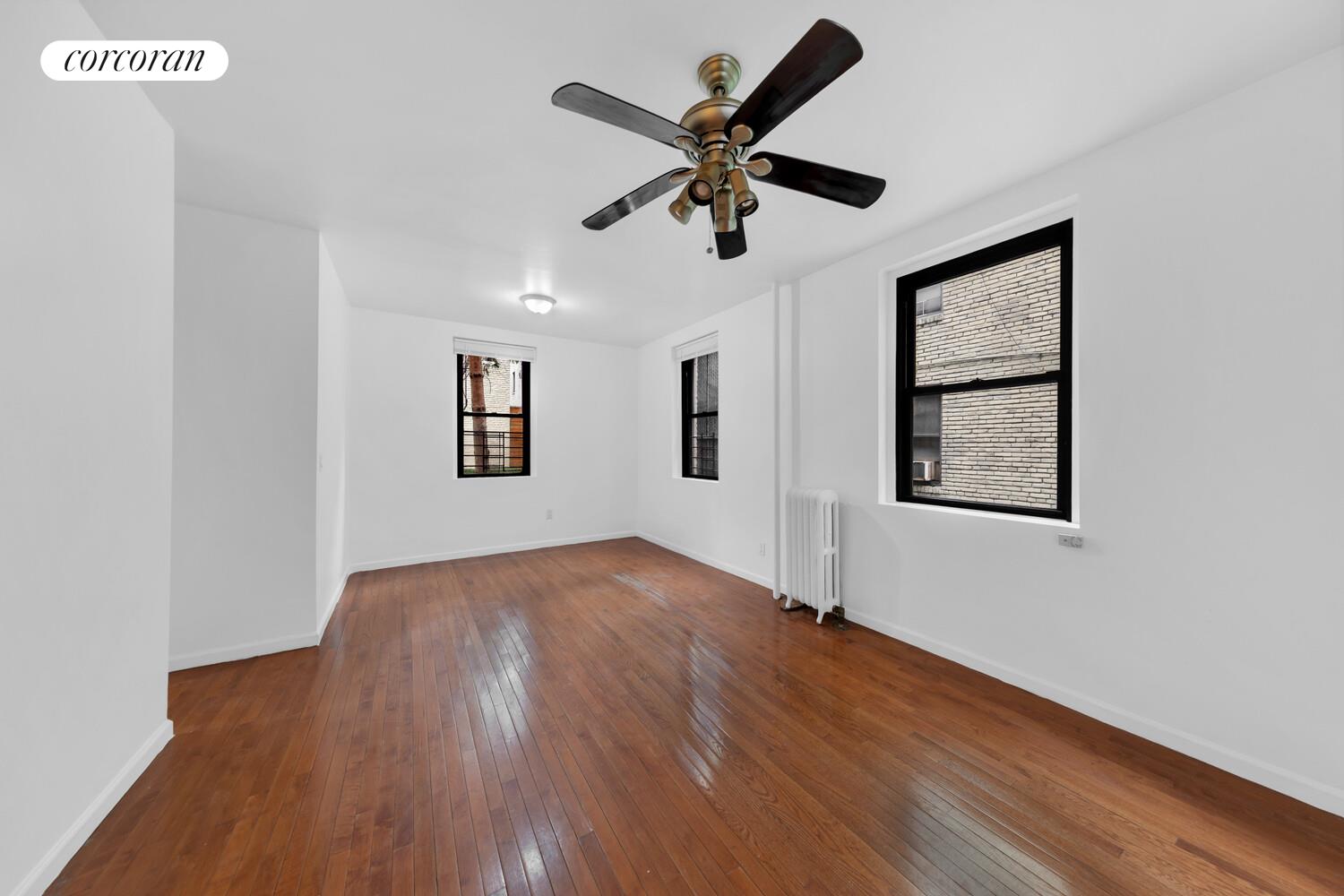 #4 photo, 21-28 35TH Street, 뉴욕퀸즈 Ditmars Steinway , NY 11105