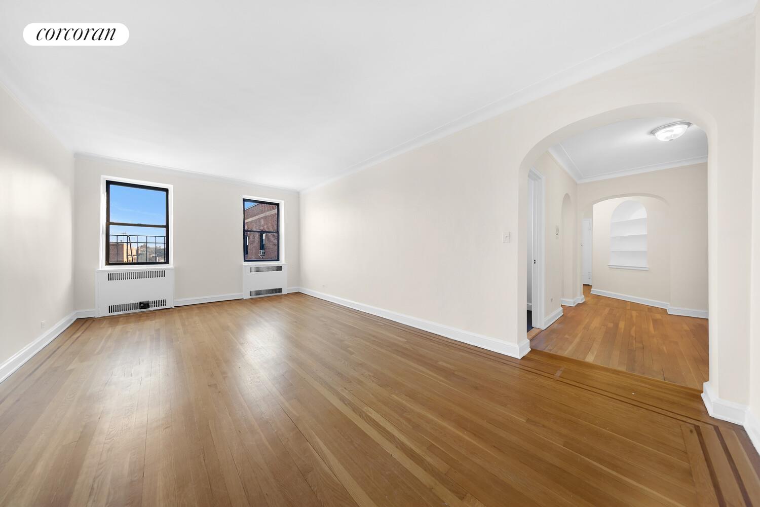 #3 photo, 25-40 31ST Avenue, Astoria , NY 11106