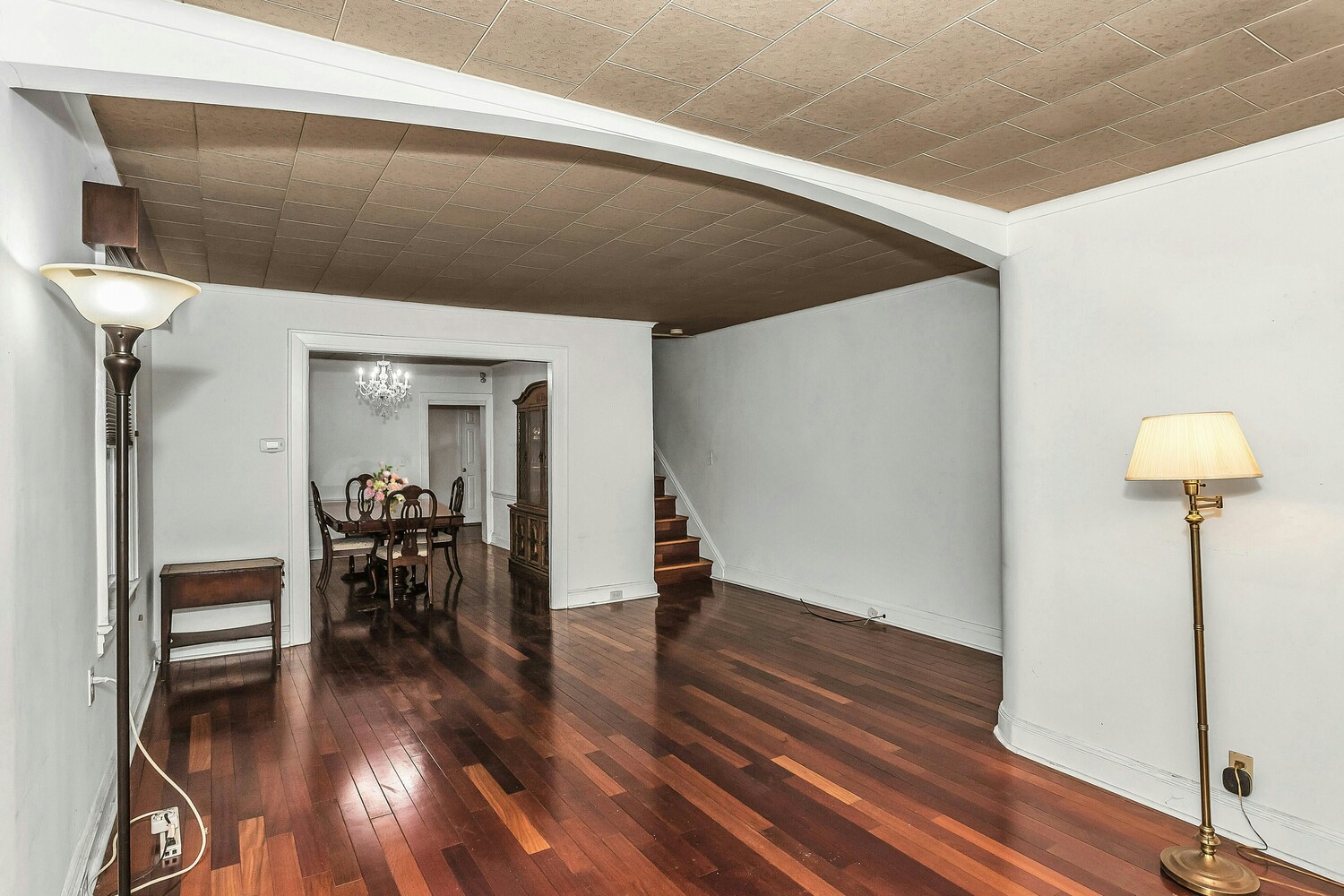 #6 photo, 148-28 87TH Avenue, Briarwood , NY 11435