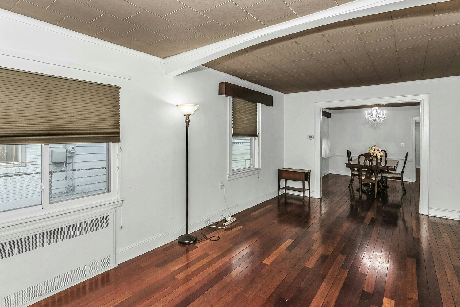 #8 photo, 148-28 87TH Avenue, Briarwood , NY 11435