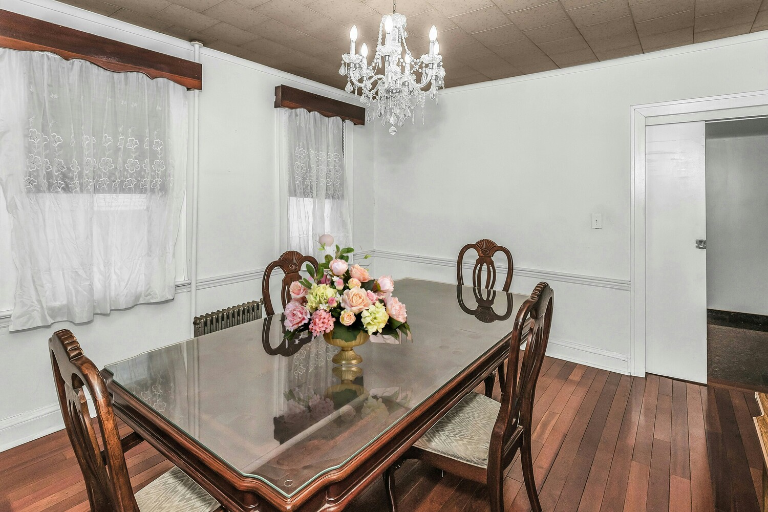 #9 photo, 148-28 87TH Avenue, Briarwood , NY 11435