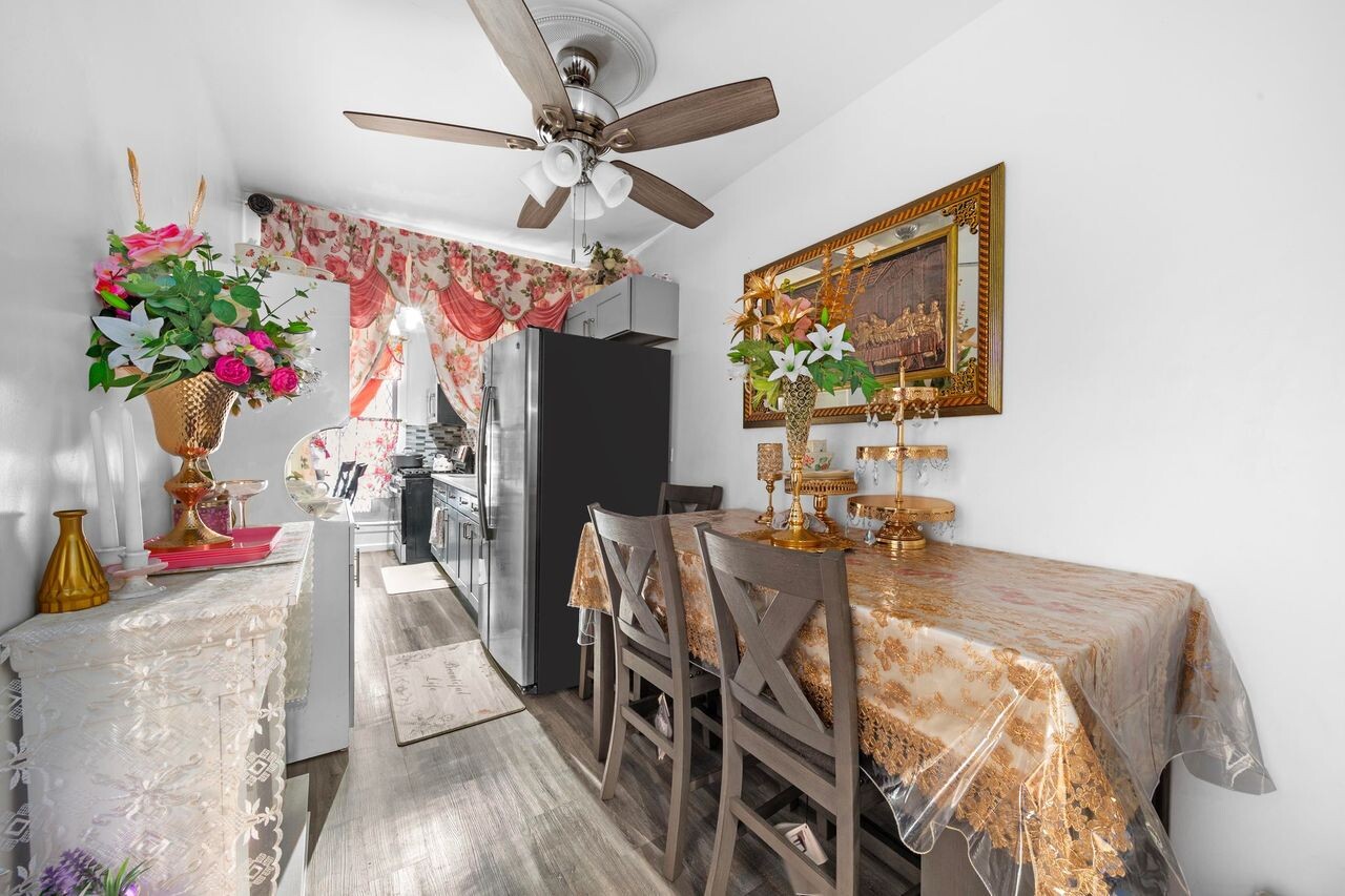 #9 photo, 1070 GRANT Avenue, Concourse Village , NY 10456