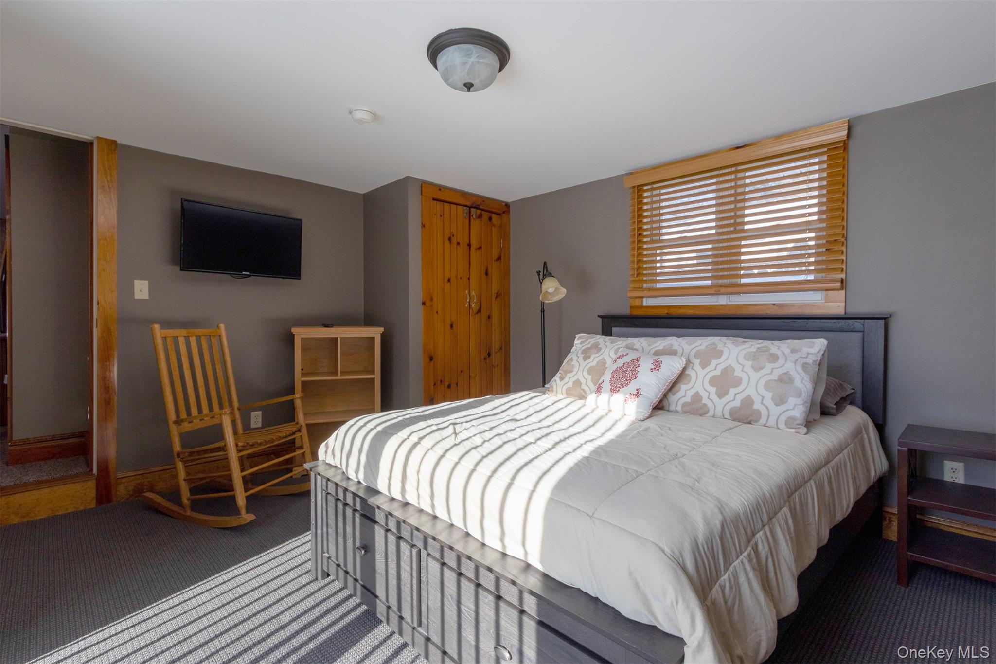 #12 photo, 70 Camp Drive, Rhinebeck , NY 12572