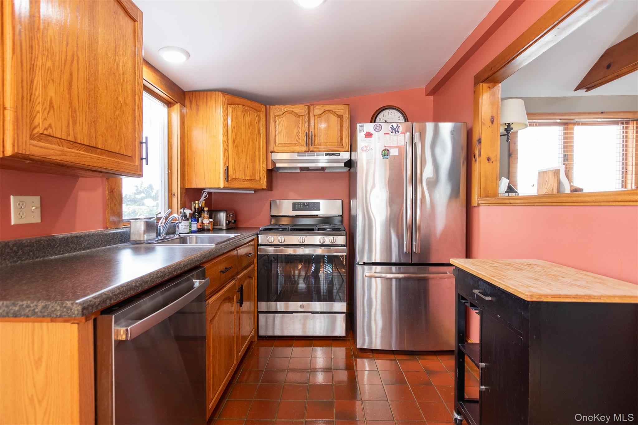 #7 photo, 70 Camp Drive, Rhinebeck , NY 12572