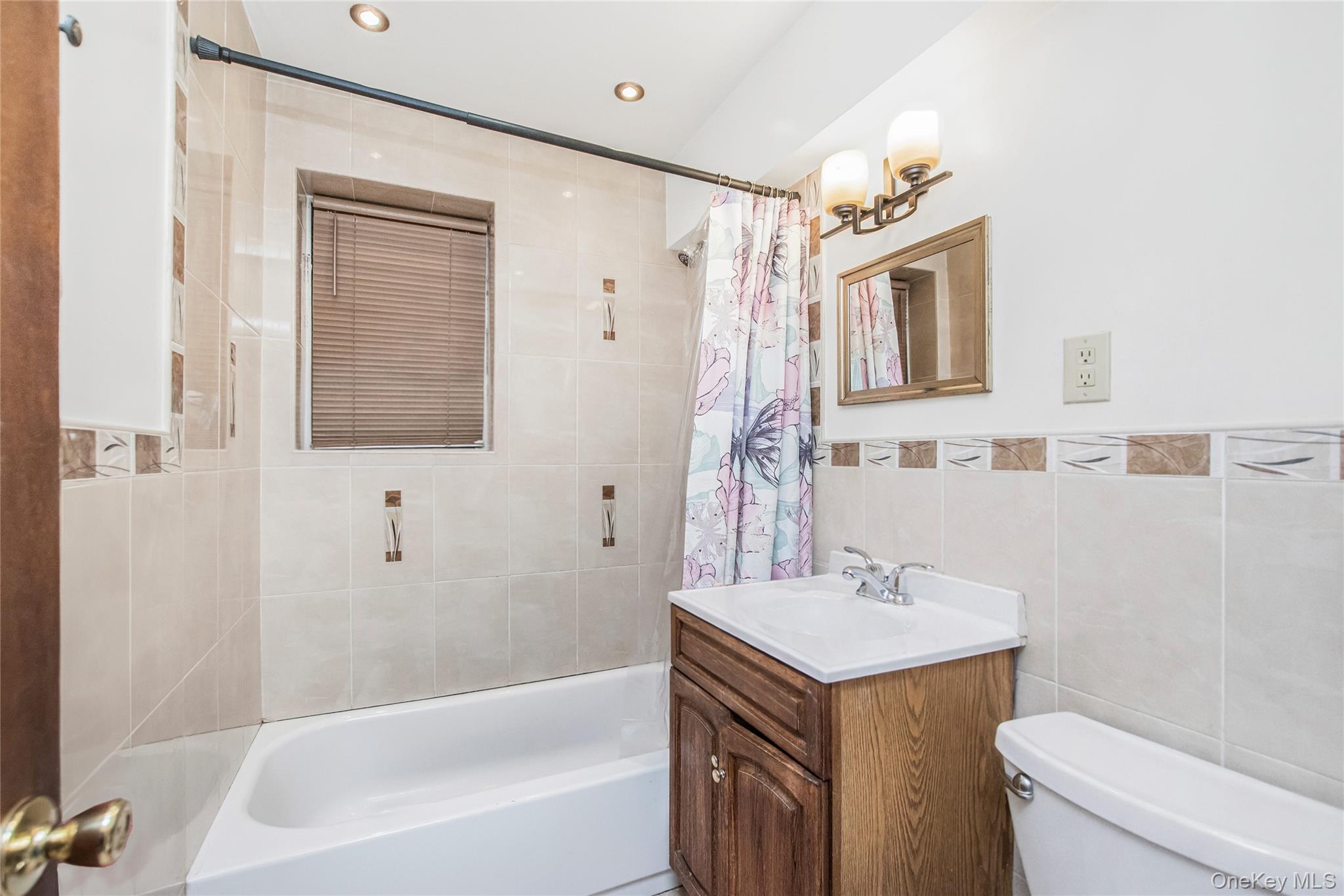 #17 photo, 187 Woodland Avenue, Yonkers , NY 10703