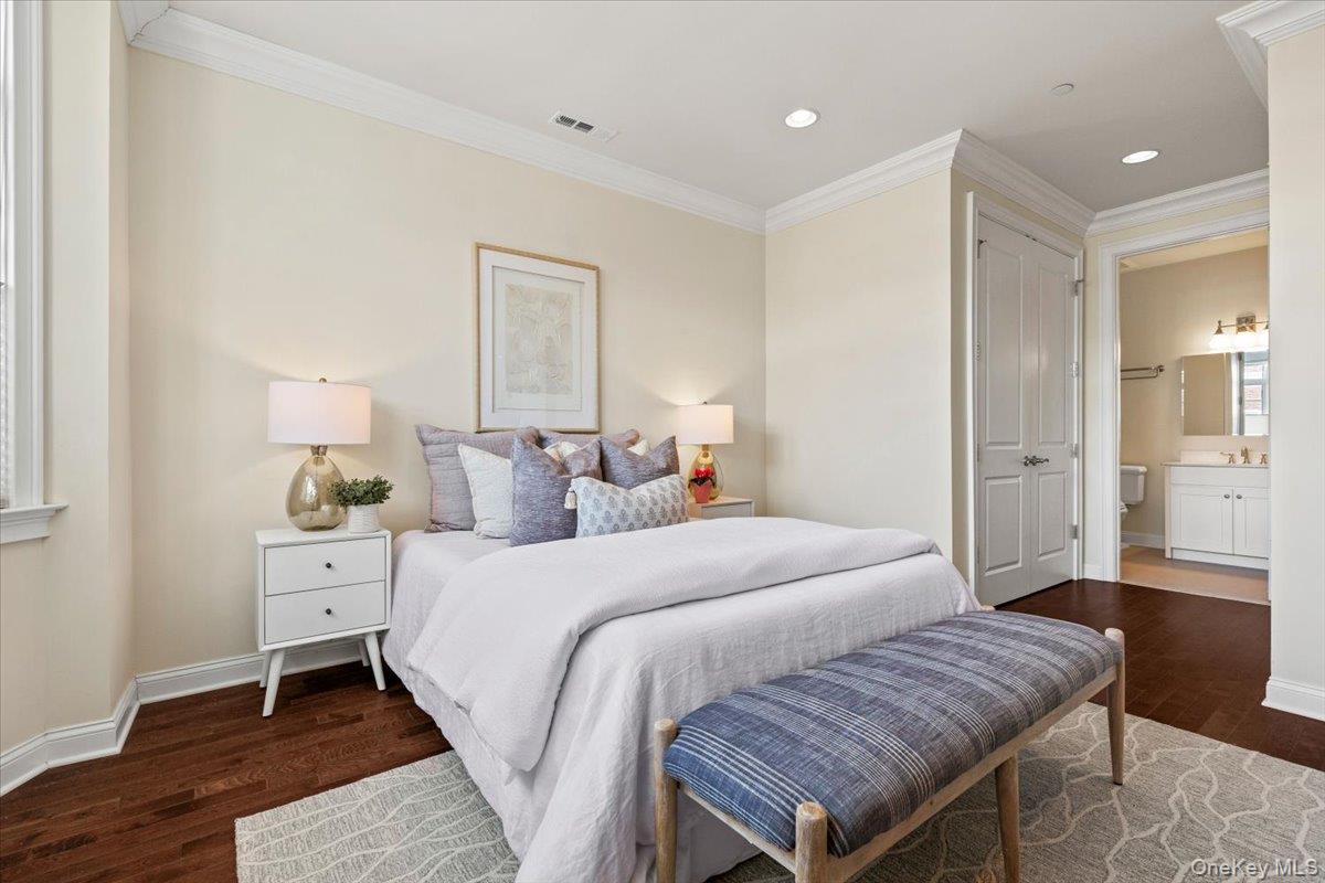 #18 photo, 1 Christie Place, Scarsdale , NY 10583