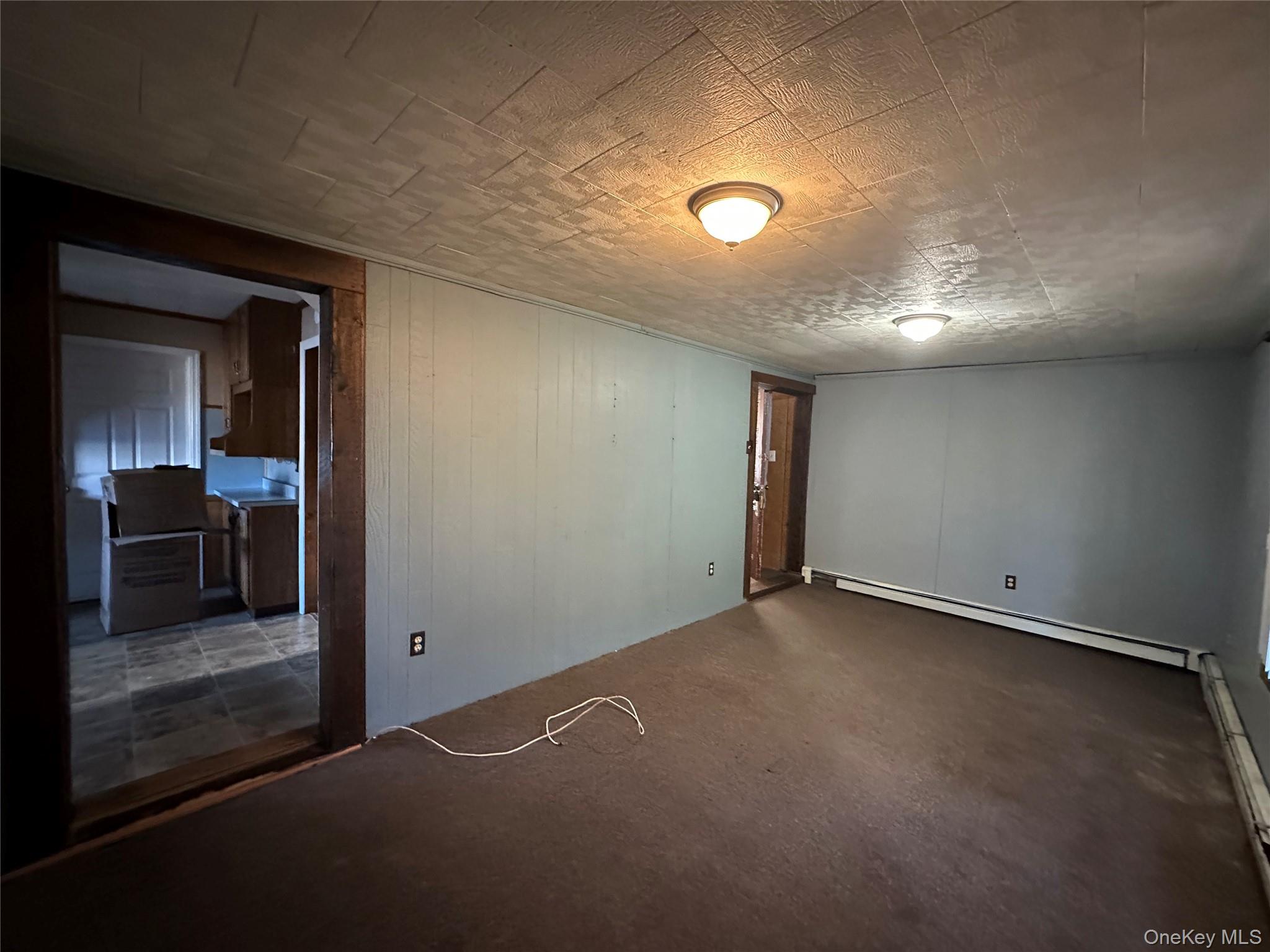 #16 photo, 172 Main Street, Gardiner , NY 12525