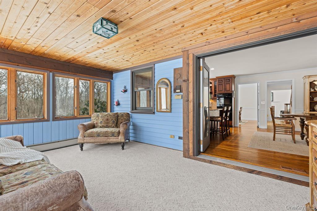 #10 photo, 35 Daveport Farm Ln East, Call Listing Agent , CT 06903