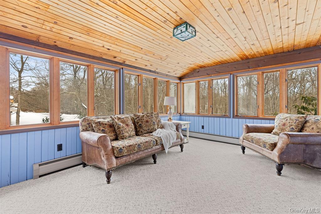 #11 photo, 35 Daveport Farm Ln East, Call Listing Agent , CT 06903