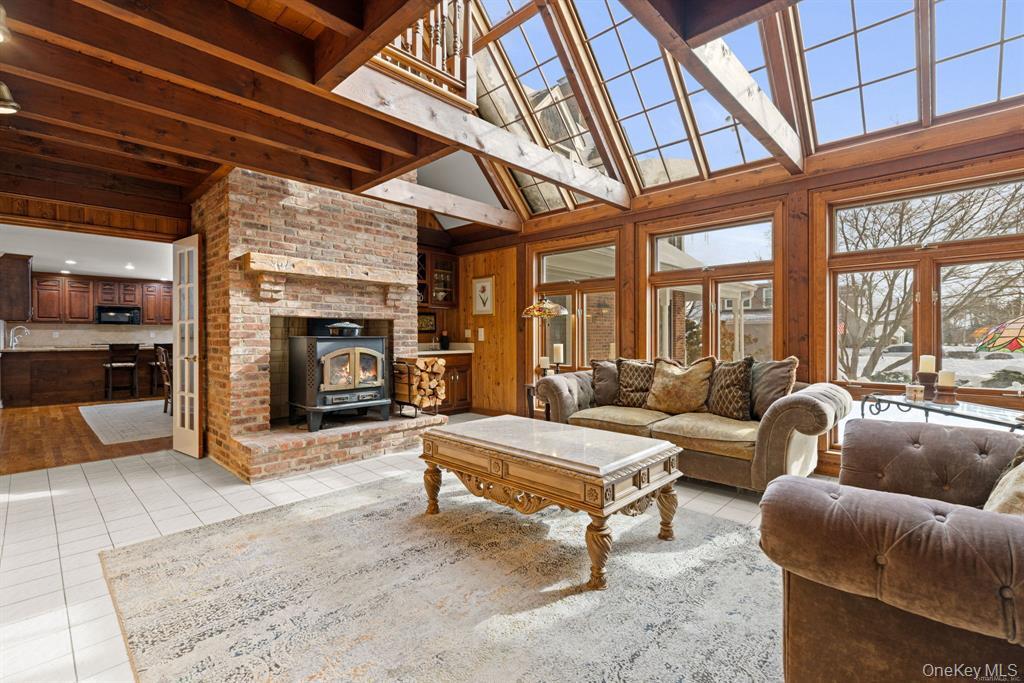 #12 photo, 35 Daveport Farm Ln East, Call Listing Agent , CT 06903