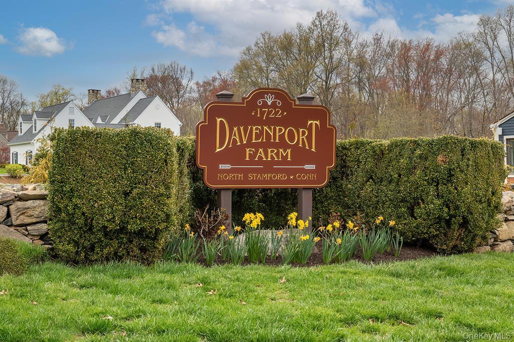 #3 photo, 35 Daveport Farm Ln East, Call Listing Agent , CT 06903