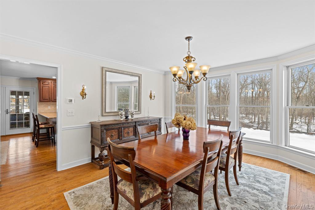 #6 photo, 35 Daveport Farm Ln East, Call Listing Agent , CT 06903