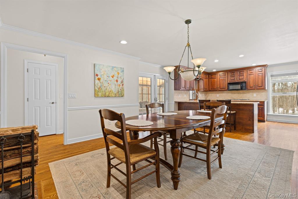 #8 photo, 35 Daveport Farm Ln East, Call Listing Agent , CT 06903