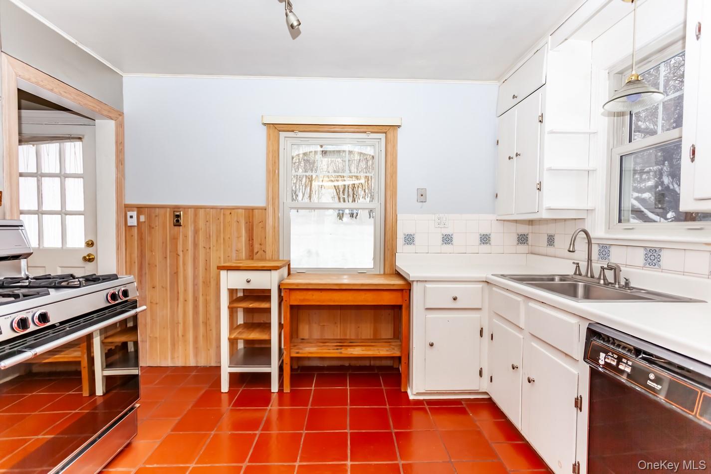 #10 photo, 530 Union Avenue, Peekskill , NY 10566