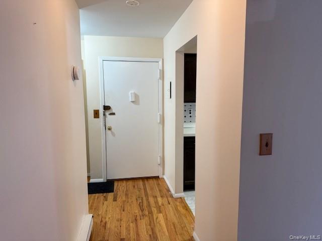 #17 photo, 5 Germonds Village, Bardonia , NY 10954