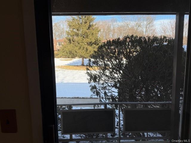 #8 photo, 5 Germonds Village, Bardonia , NY 10954