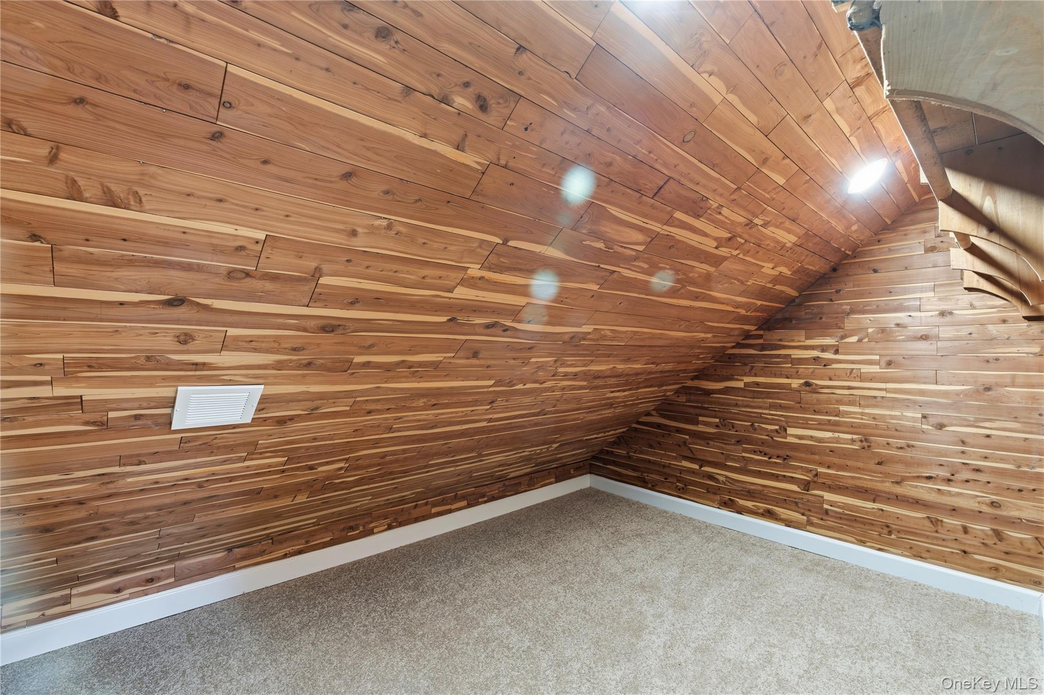 #19 photo, 1395 Gardiner Drive, Bay Shore , NY 11706