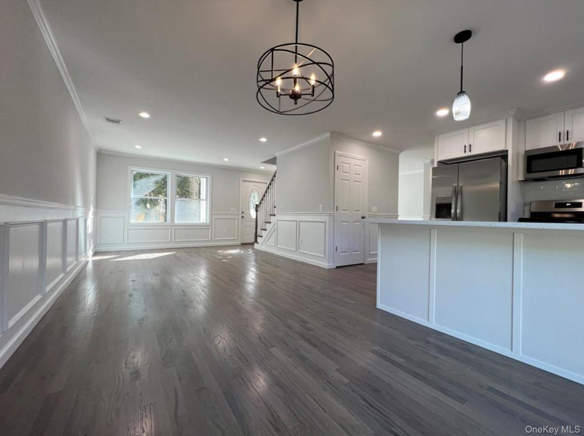 #4 photo, 492 Blue Point Road, Farmingville , NY 11738