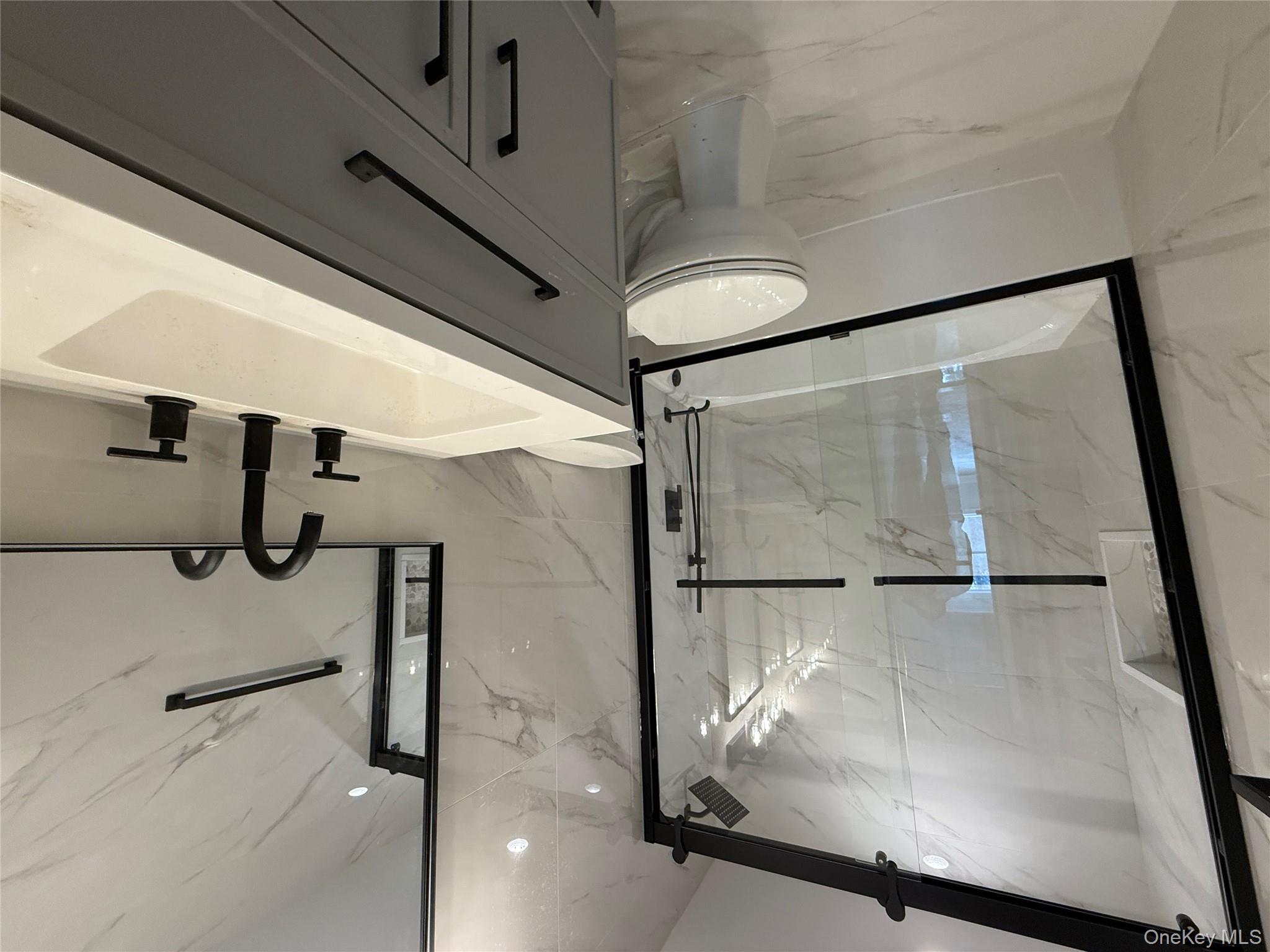 #9 photo, 492 Blue Point Road, Farmingville , NY 11738