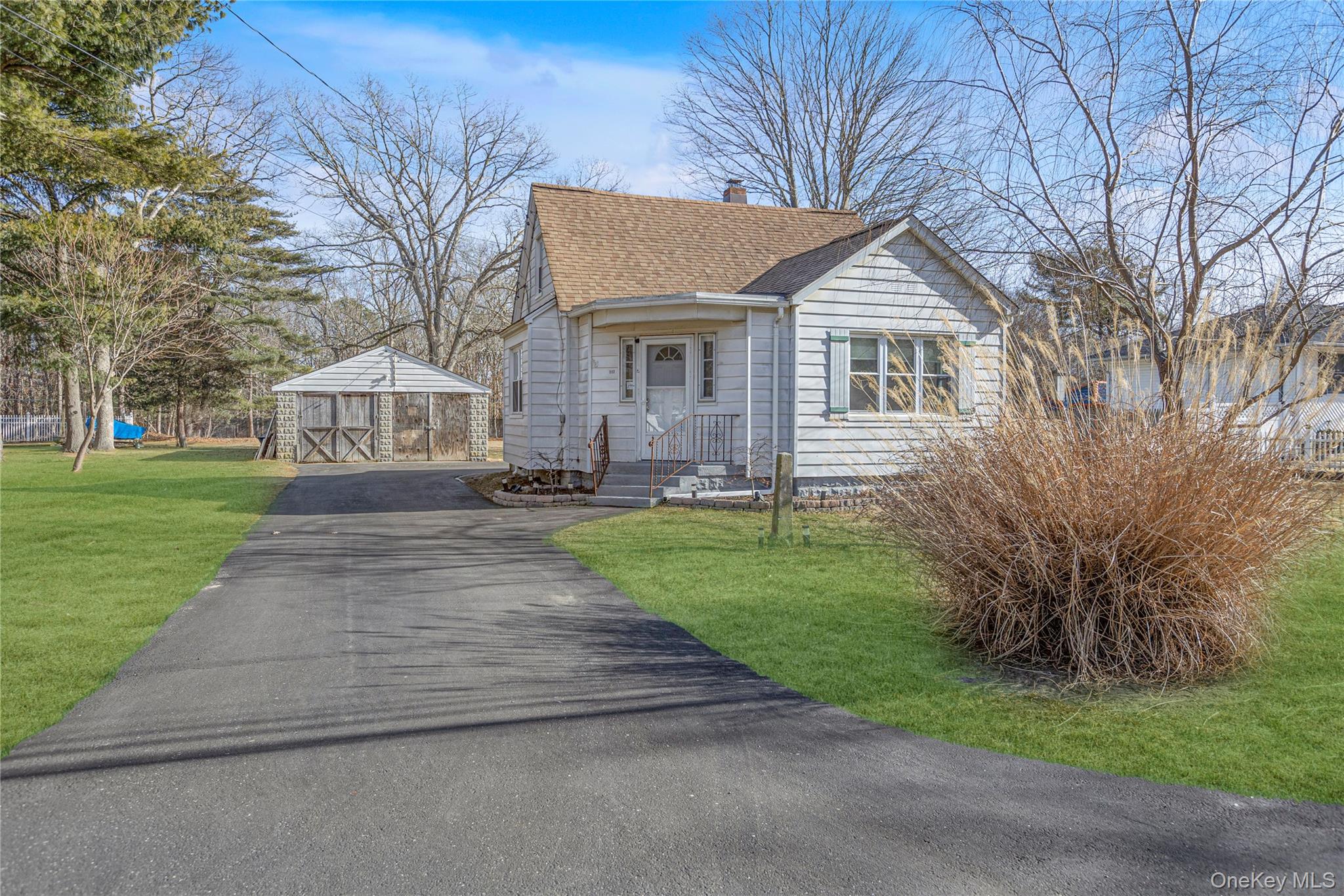 #1 photo, 117 Ohio Avenue, Саффолк ‖ Medford , NY 11763