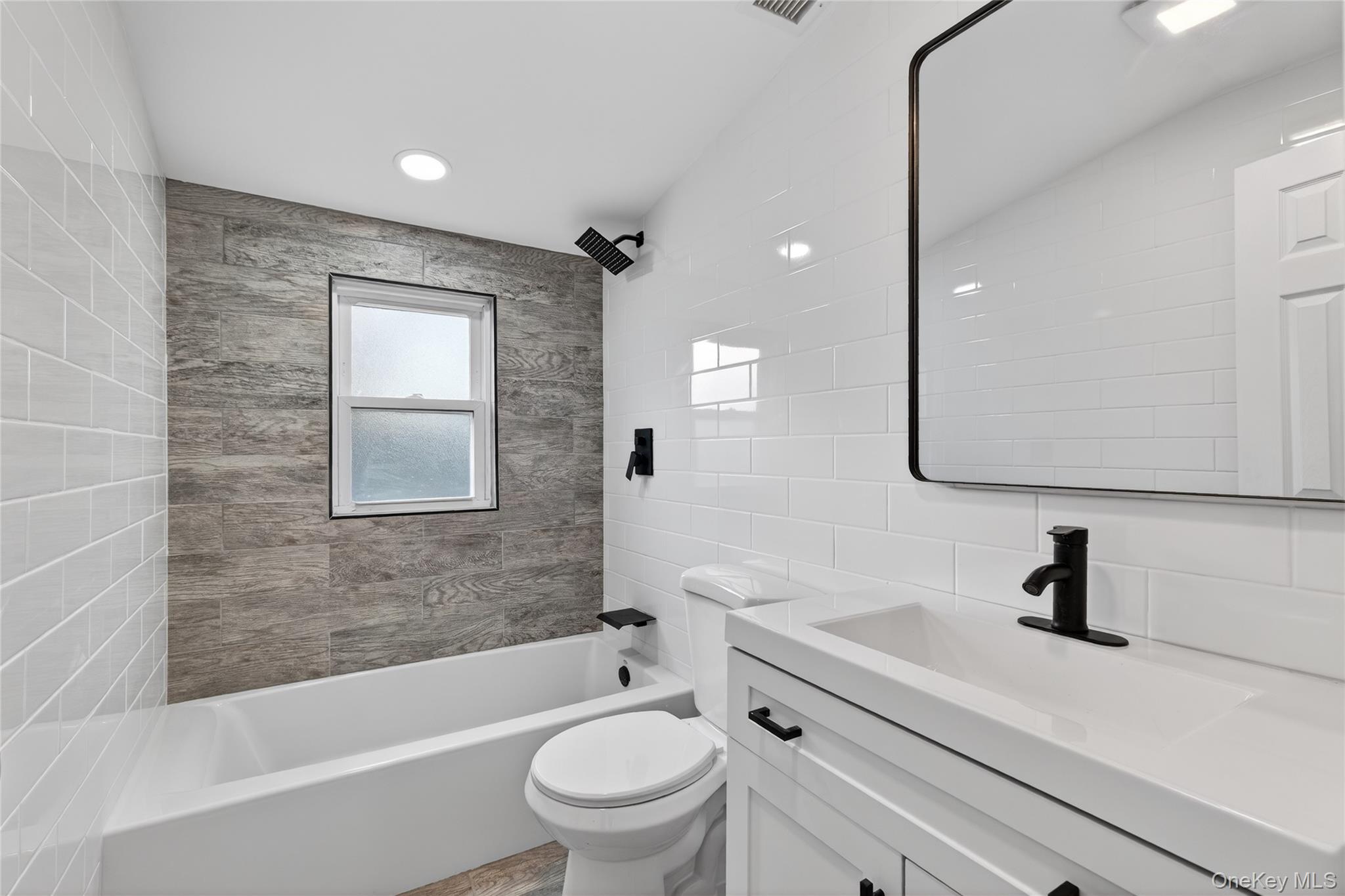 #17 photo, 52 S 21st Street, Wyandanch , NY 11798