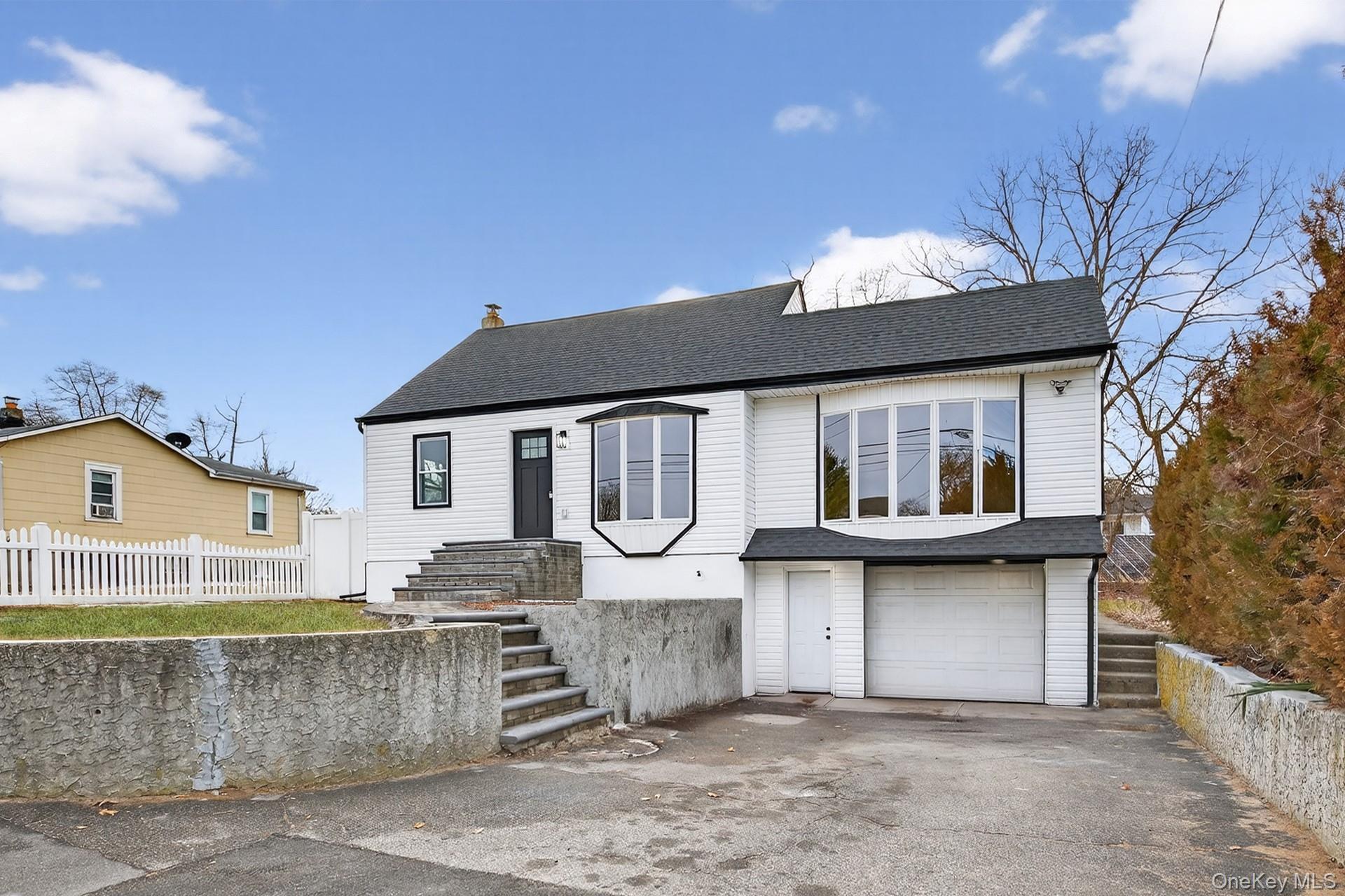 #2 photo, 52 S 21st Street, Wyandanch , NY 11798