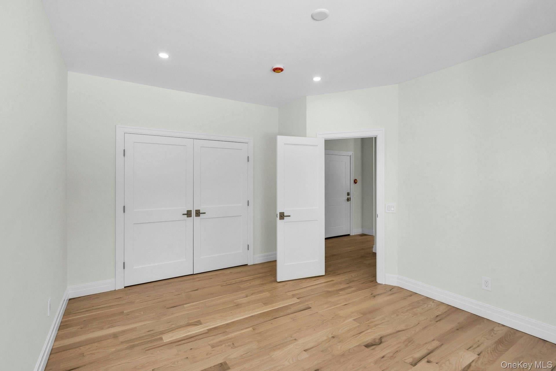 #15 photo, 3 Carmine Court, Commack , NY 11725