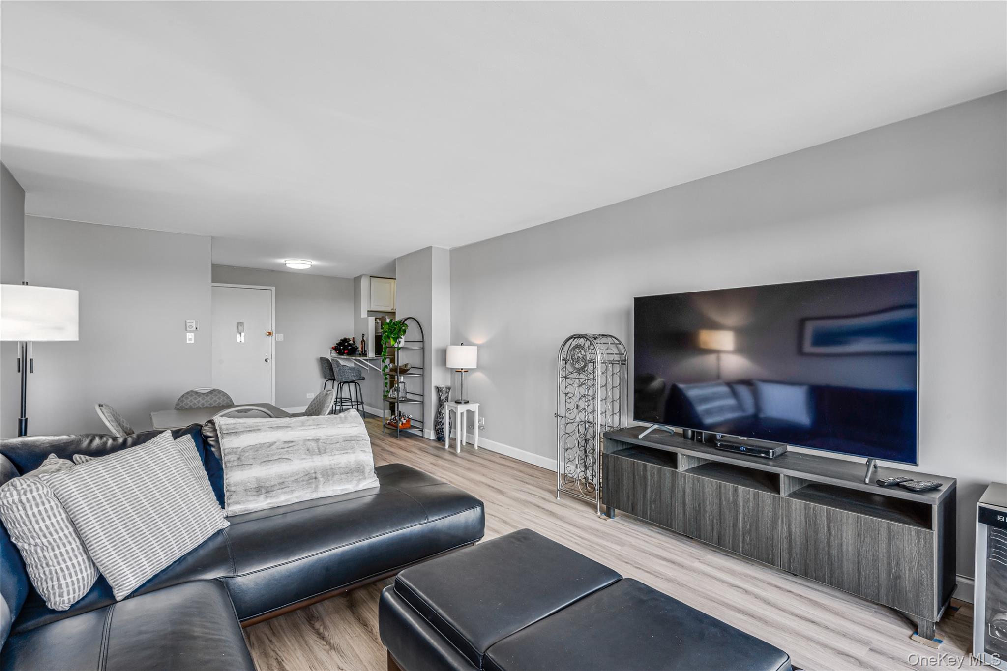 #11 photo, 18-15 215th Street, Bayside , NY 11360